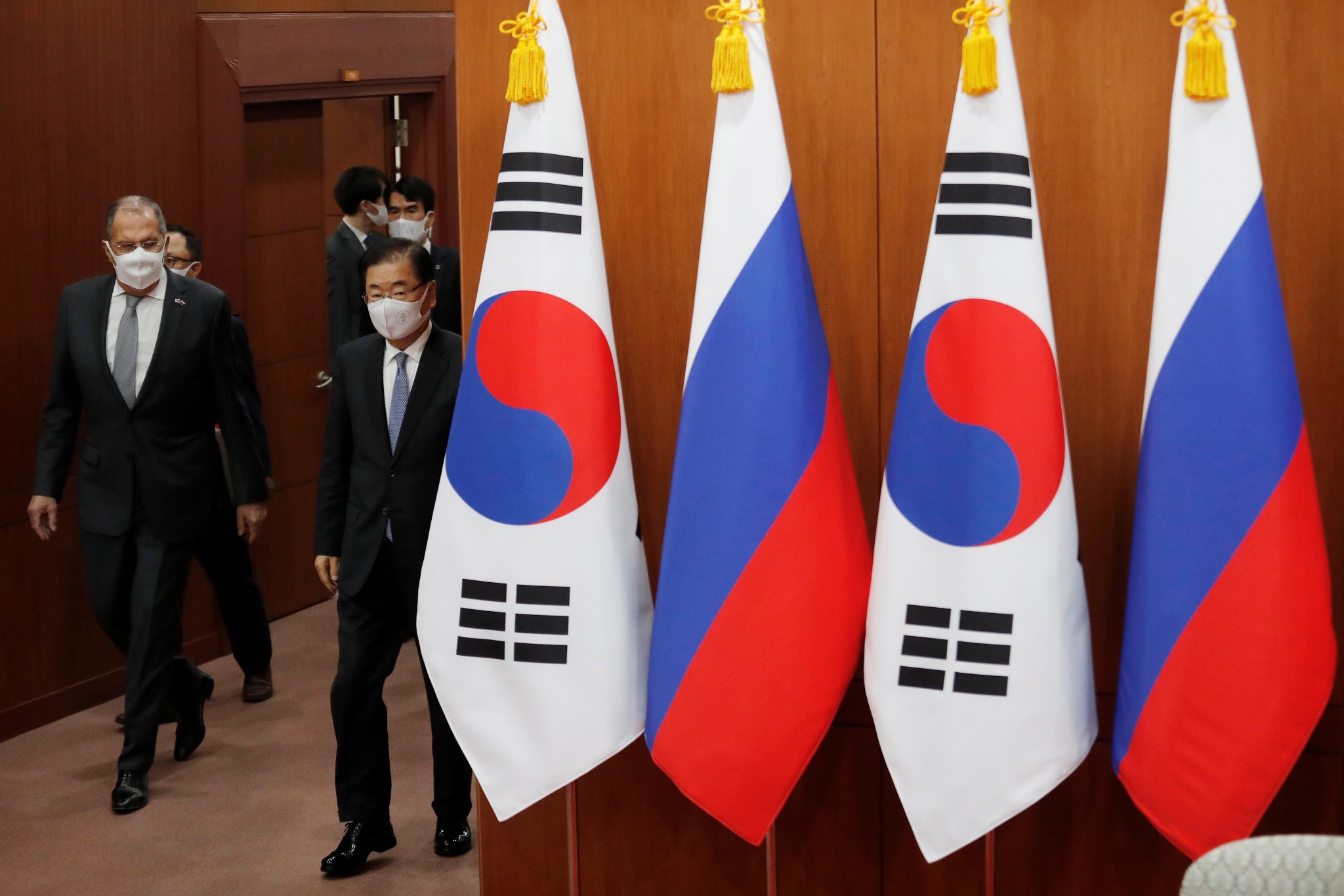 South Korea On Russia-Ukraine Crisis: Ukraine's Sovereignty Must Be Respected As Evacuation Continues