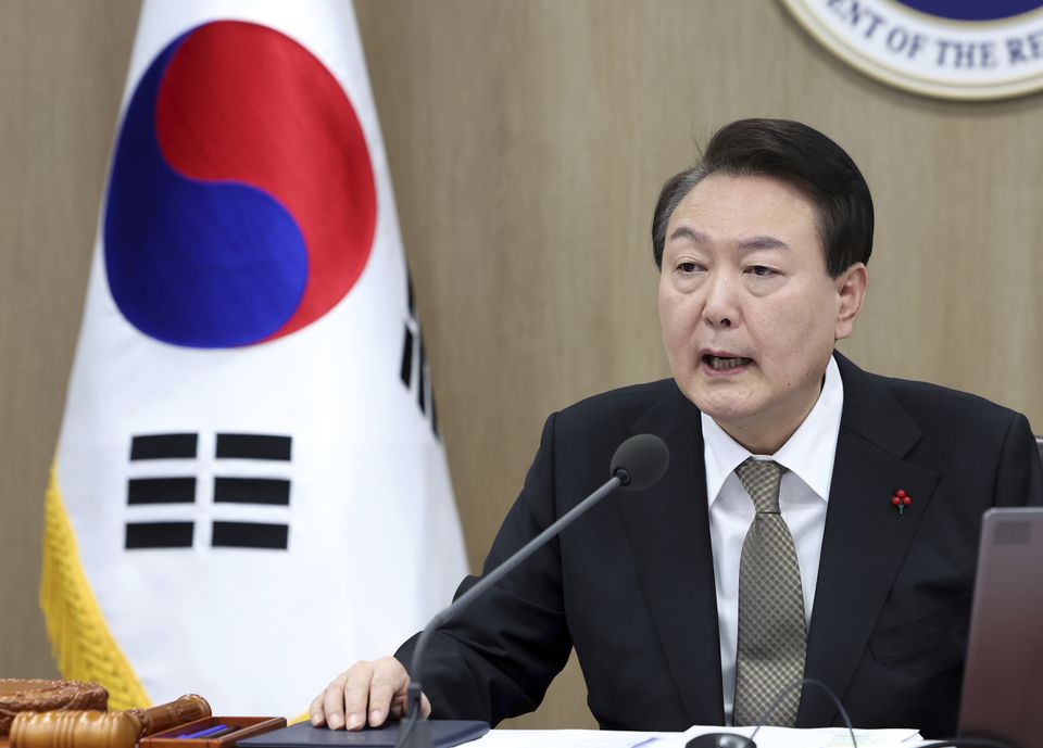 South Korea Military Tender Apologies For Failure