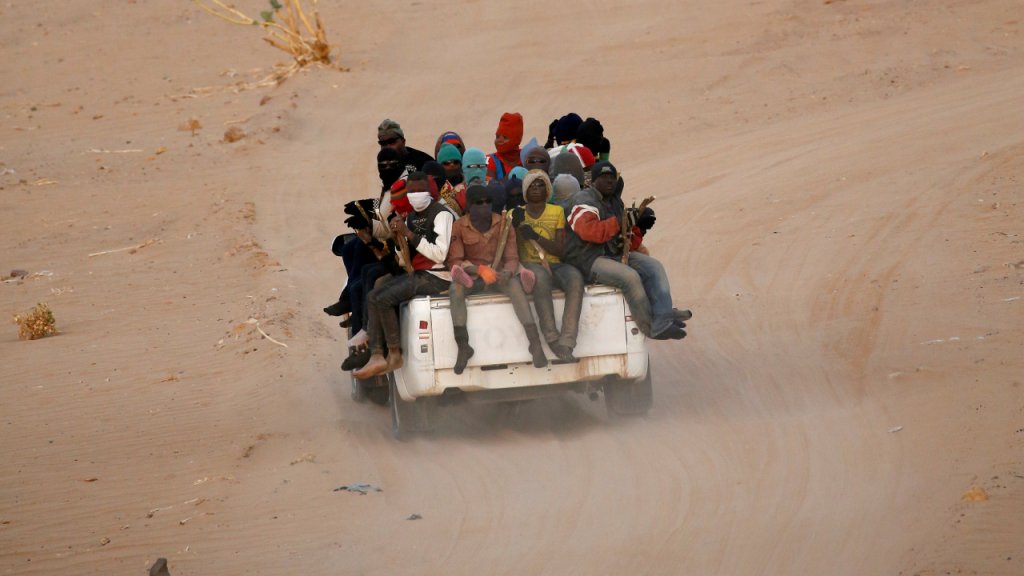 Algeria Dismantles Migrant Smuggling Network To Europe