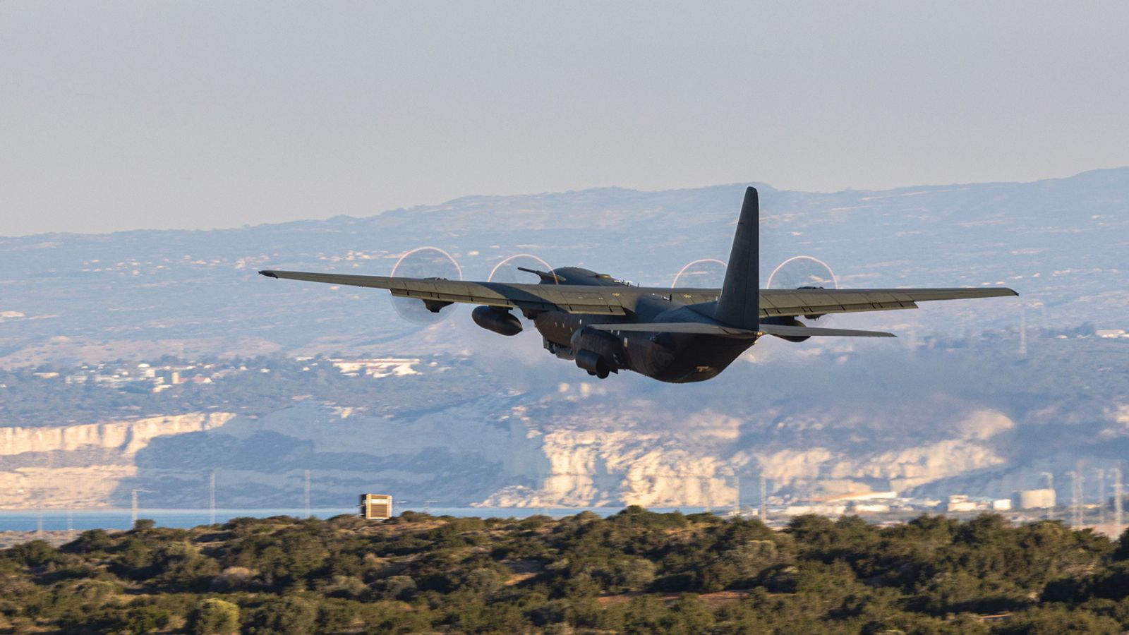 Sudan: The First British National Exradition Flight Lands In Cyprus