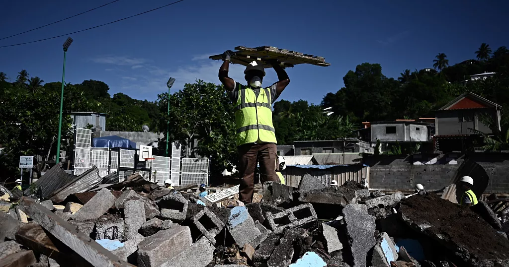 Authorities Begin Demolition Of Vast Mayotte Shantytown