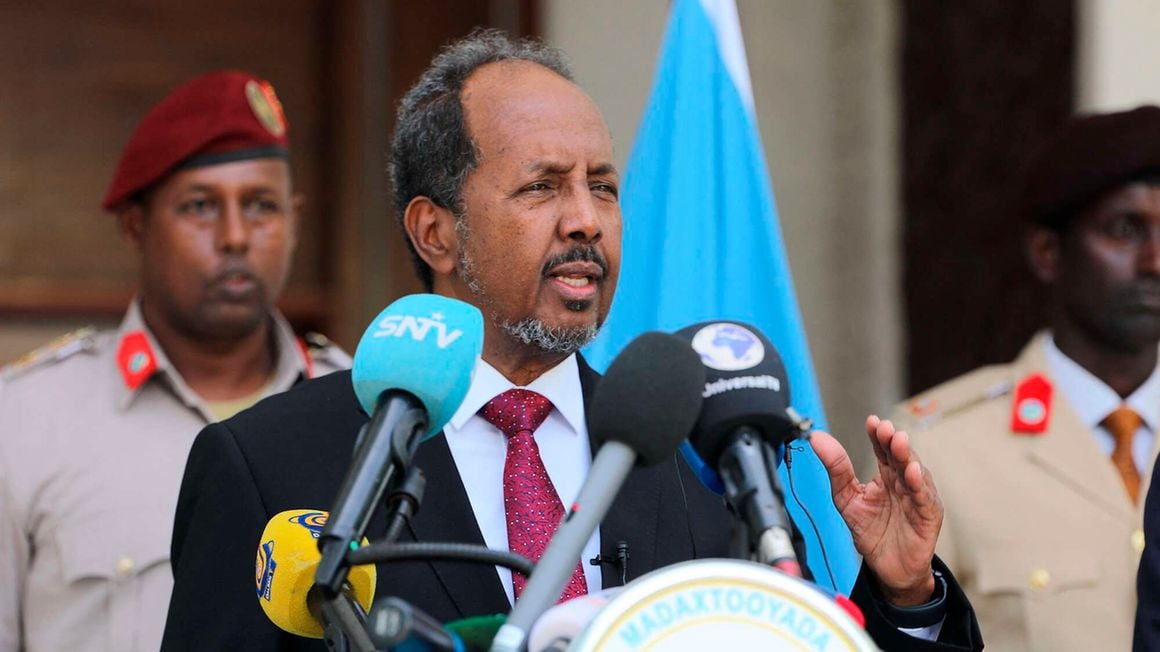 Somalia Expels Two European Union Workers