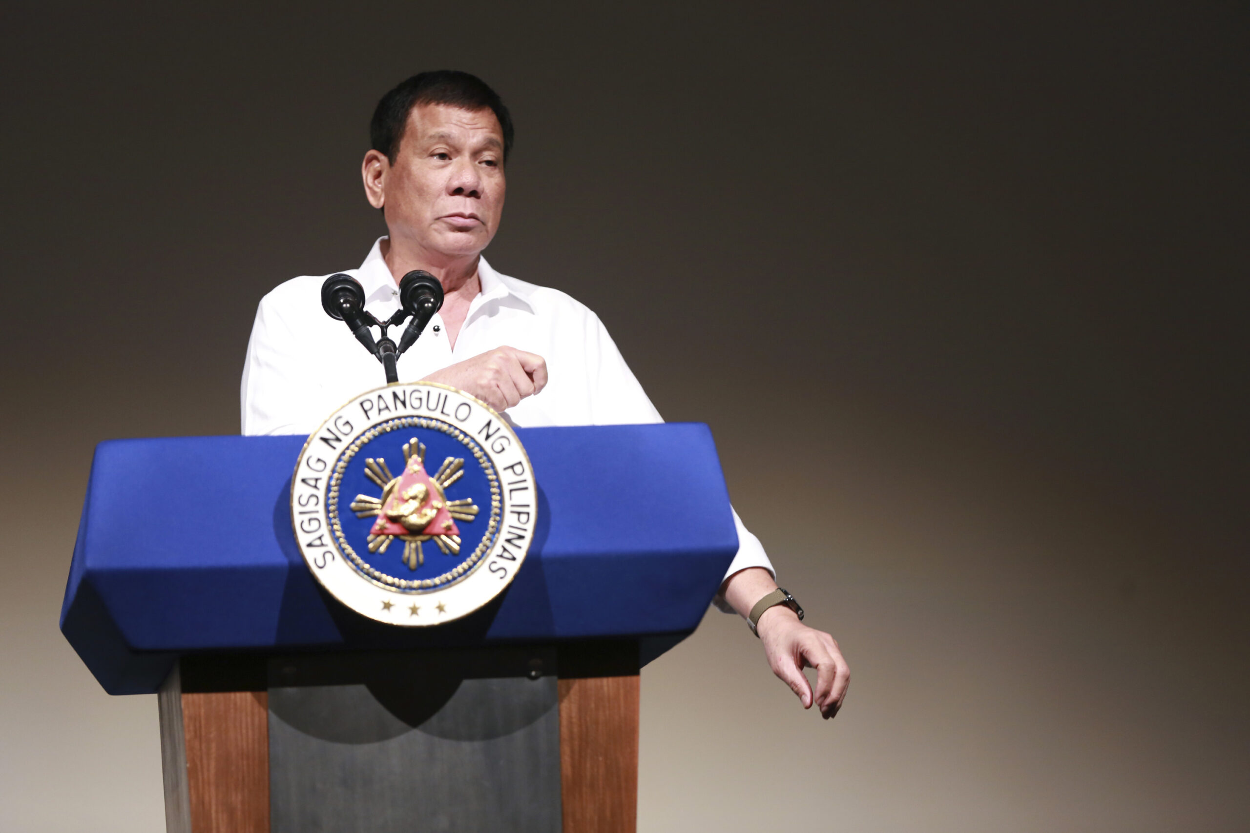 Philippine President Urges Rice Stock Increase Amidst Concerns Over El Nino and Indian Export Ban