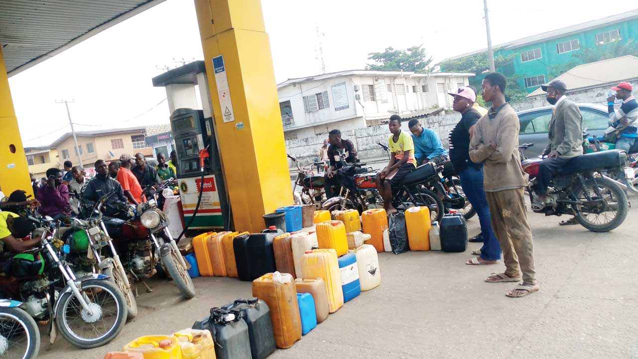 Recent Removal of Fuel Subsidies in Nigeria Impacts European Refiners and Gasoline Exports