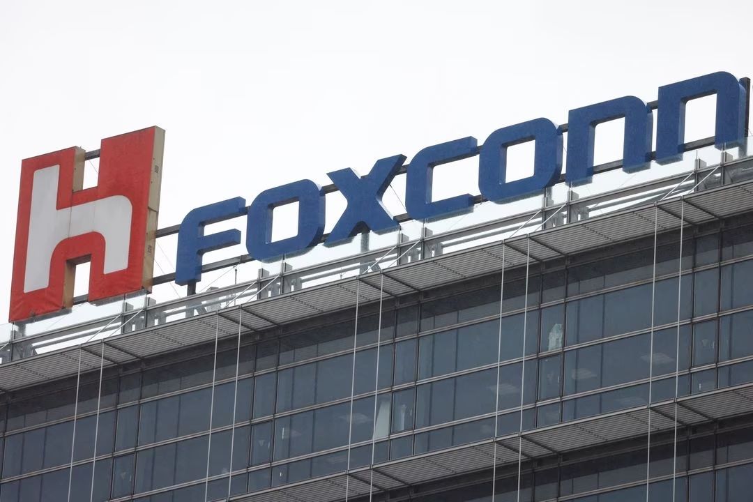 Apple supplier Foxconn Books Surprise Rise in Quarterly Profit