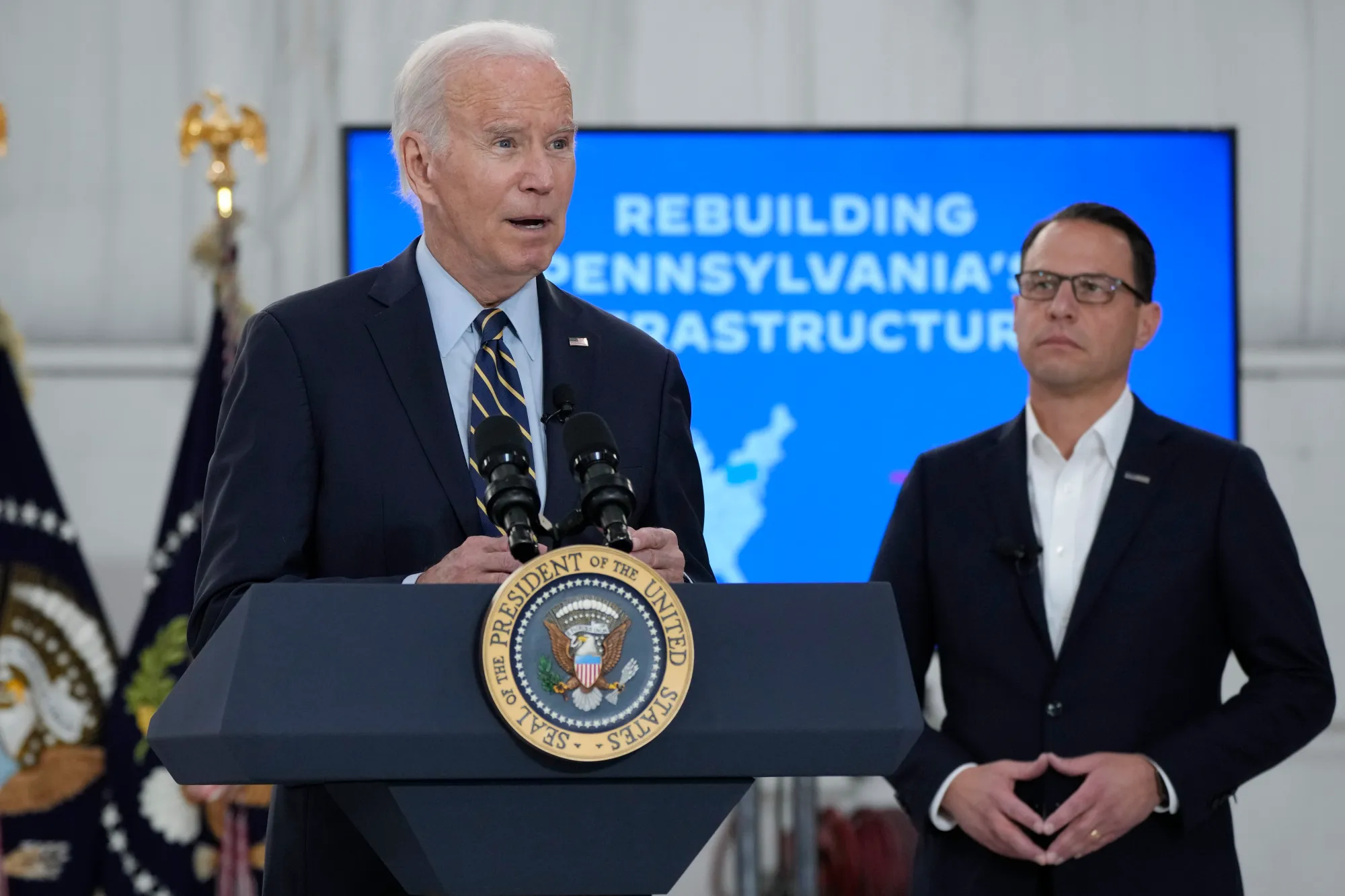 Third-Party Candidates Emerge as Potential Challenge to Biden's Re-election Campaign