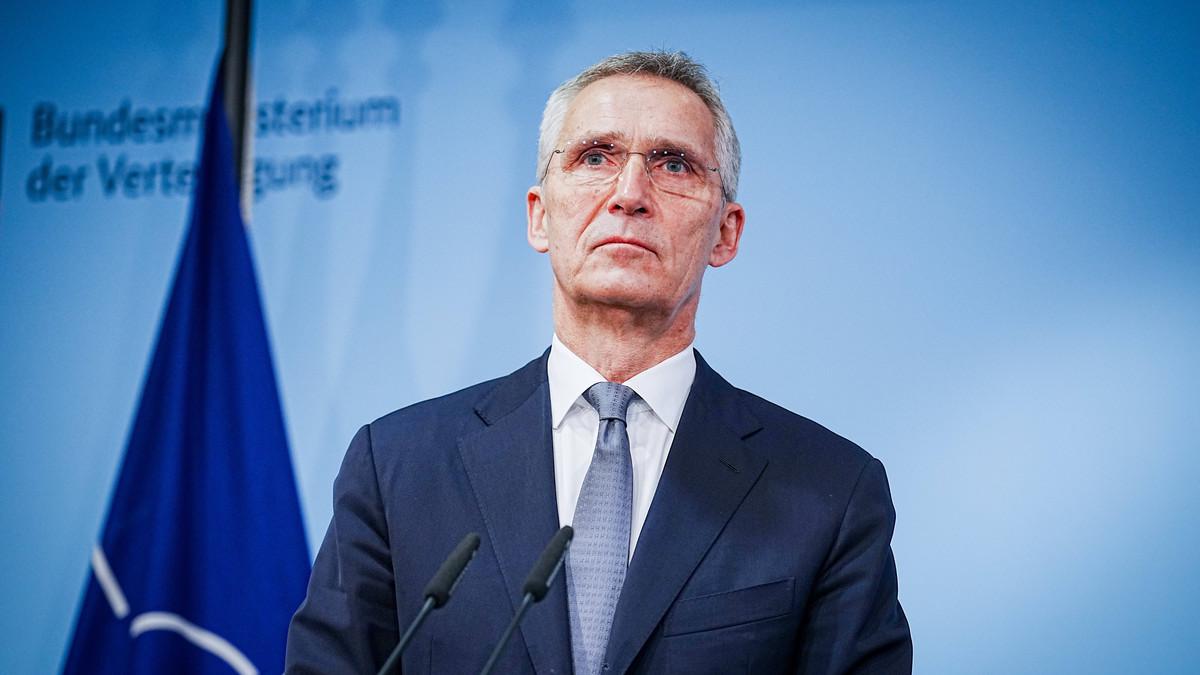 NATO's Stoltenberg Gives Ukraine Access To Strike Russia