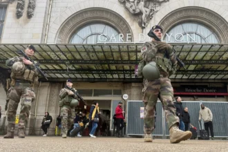 Knife Attack in Lyon Metro Leaves Three Injured, Suspect Arrested