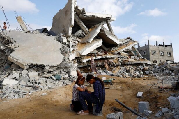 18 Killed And Many Injured As Israel Strike Rafah Camp