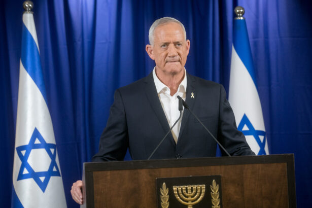 Benny Gantz Suspend Resignation Speech After Hostage Release