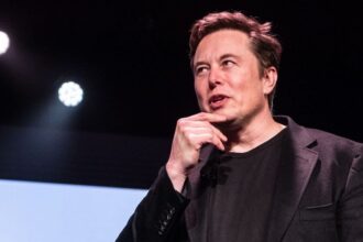 Elon Musk Threatens To Ban Apple Devices Should They Integrate OpenAI At OS Level