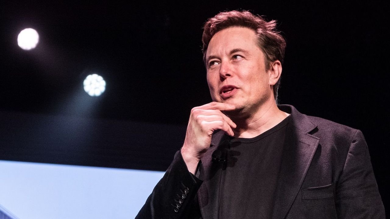 Elon Musk Threatens To Ban Apple Devices Should They Integrate OpenAI At OS Level