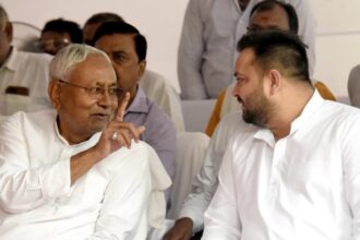 JDU And RJD Leaders Nitish Kumar And Tejashwi Yadav Aboard Same Flight To Delhi