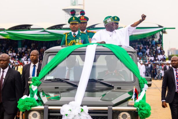 President Tinubu Slipped On Democracy Day On Board Parade Vehicle