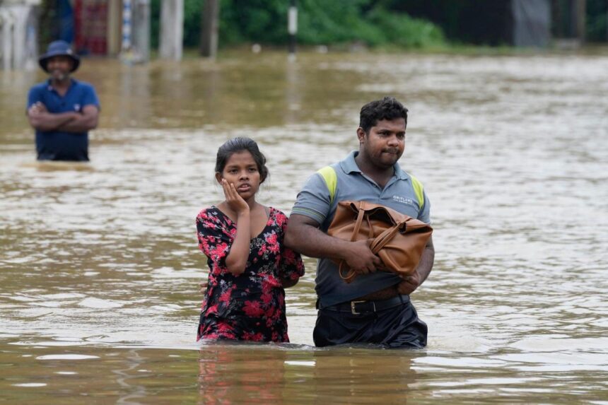 Sri Lanka Shutdown Schools After Deadly Flood That Leaves 16 Dead