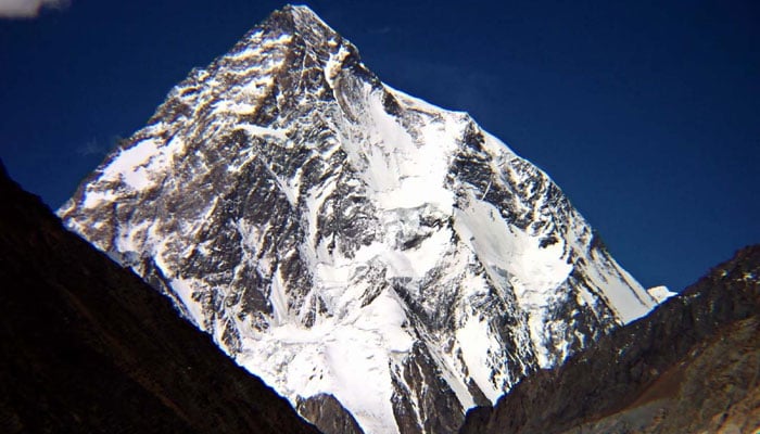 Two Japanese climbers fall from K2 as helicopter fails to rescue