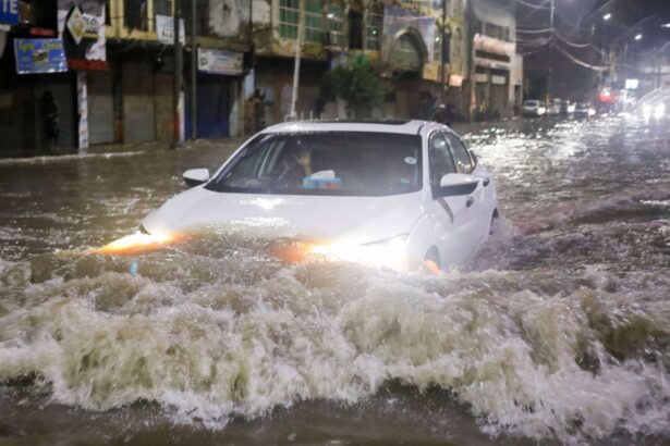 Torrential Rains Batter India and Pakistan, Forcing Mass Evacuations