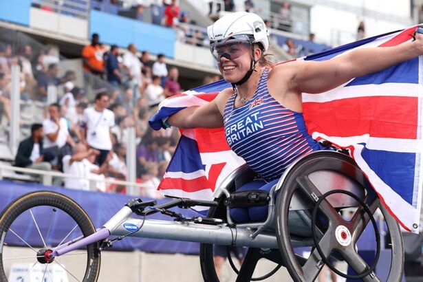 Hannah Cockroft Wins Ninth Paralympic Gold in T34 800m