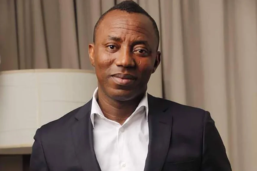 Sowore Regain Freedom Following his Arrest at Lagos Airport