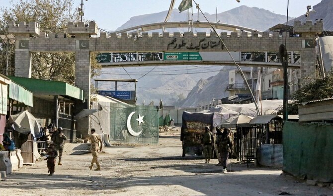 Pakistan seizes US-manufactured weapons valued at Rs35 million at the Afghanistan border — security sourcess