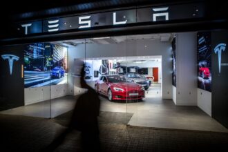 Arkham Confirms Tesla Still Controls $765M in Bitcoin After Recent Wallet Moves