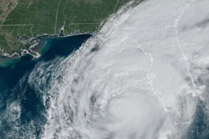 Hurricane Milton Maintains Strength as It Crosses Florida