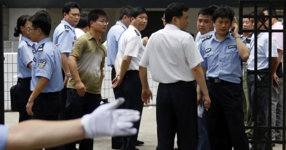 Three Dead, Fifteen Injured in Shanghai Supermarket Knife Attack; Suspect Arrested